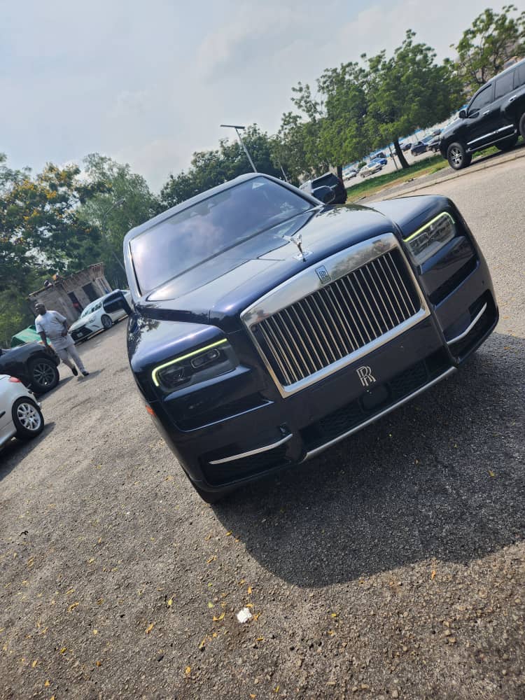 Rolls Royce Cullinan luxury car rental in Abuja